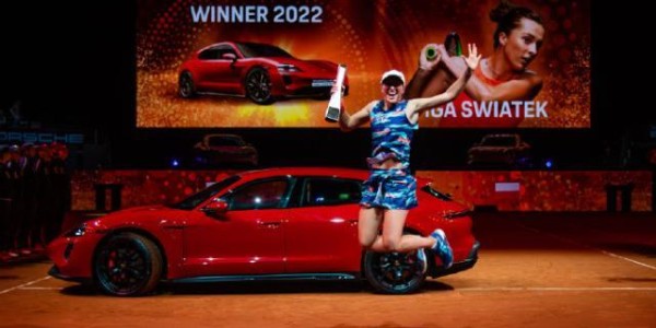 kaiyun-豪取23连胜+巡回赛4连冠！谁能阻挡斯瓦泰克？